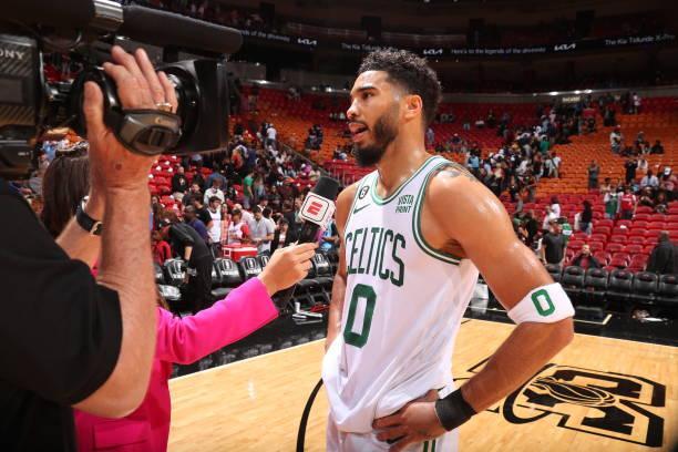 大量资金支 大量资金支