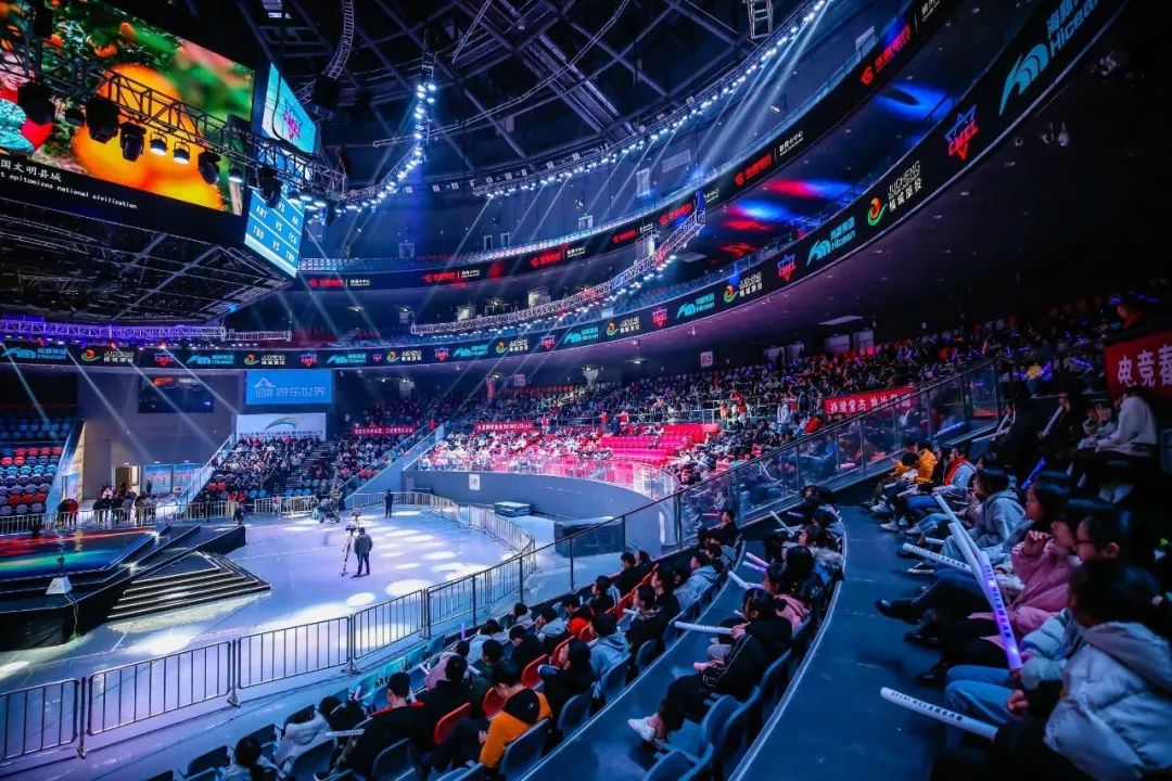 赛场上每一 赛场上每一